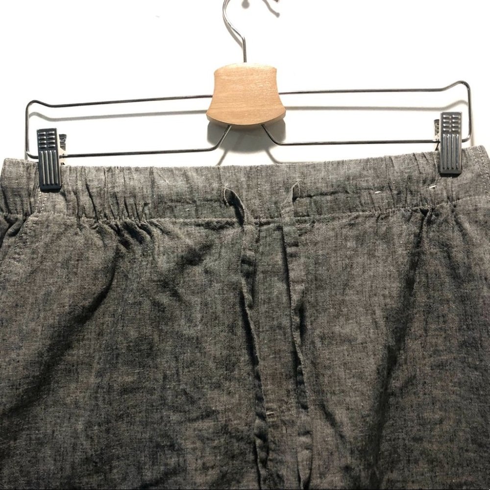 Solid Stretchy Waist Cuffed Gray Casual Shorts M - image 4